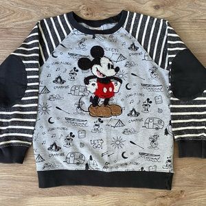 Hanna Andersson Mickey sweatshirt